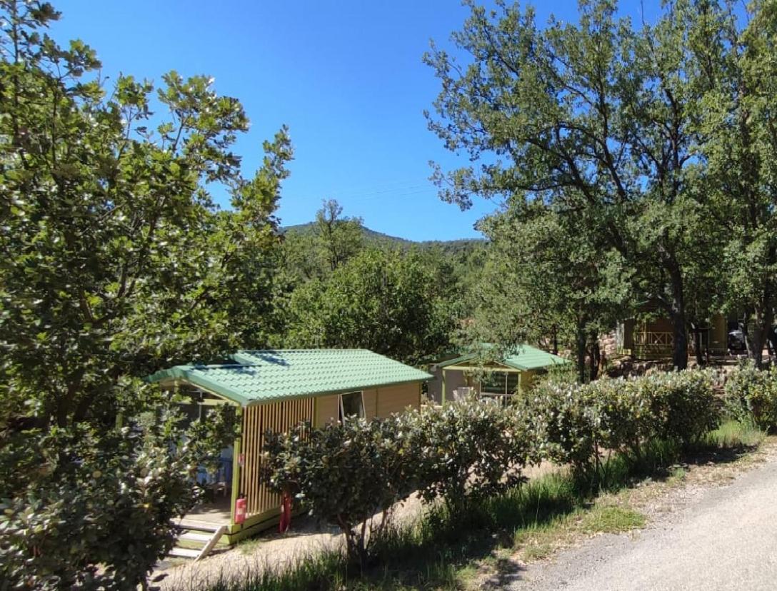 Camping Pres Du Lac De Sainte Croix Бодюен Екстериор снимка