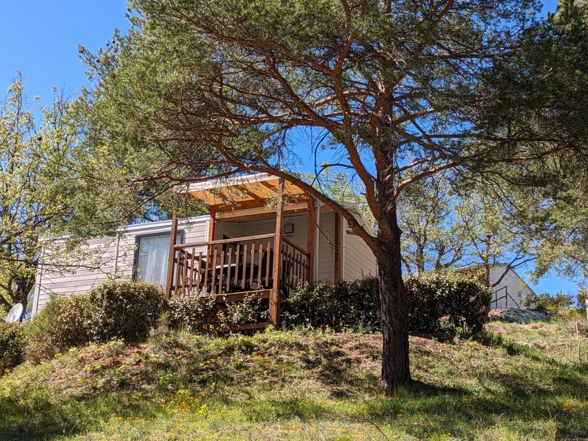 Camping Pres Du Lac De Sainte Croix Бодюен Екстериор снимка
